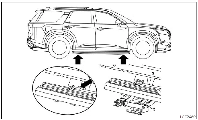 Nissan Pathfinder. El vehículo se muestra con estribos